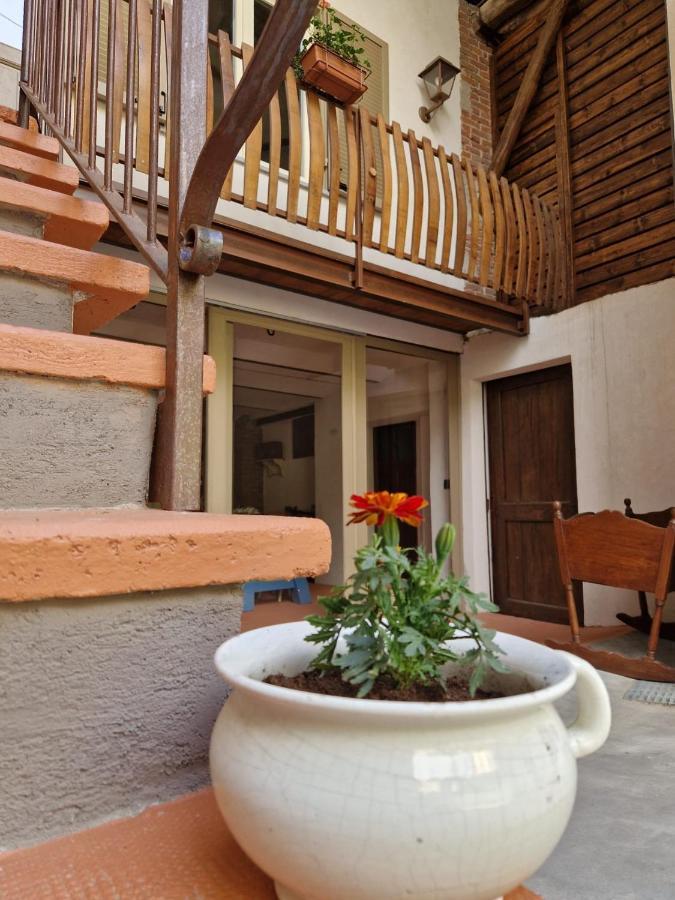 Mister Barolo Apartments Langhe Novello Dış mekan fotoğraf