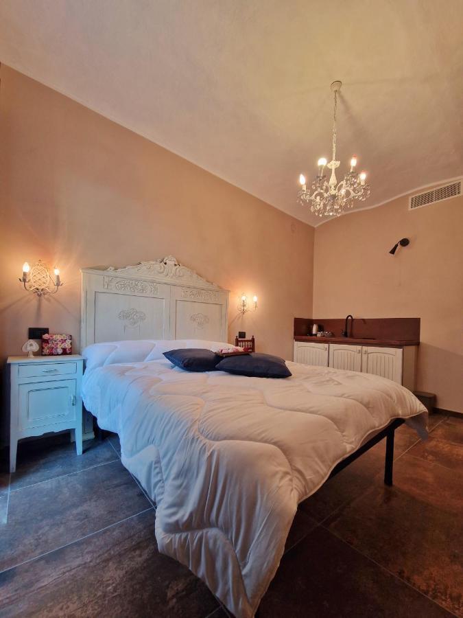 Mister Barolo Apartments Langhe Novello Dış mekan fotoğraf