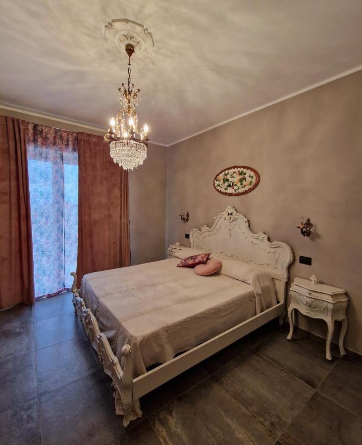 Mister Barolo Apartments Langhe Novello Dış mekan fotoğraf